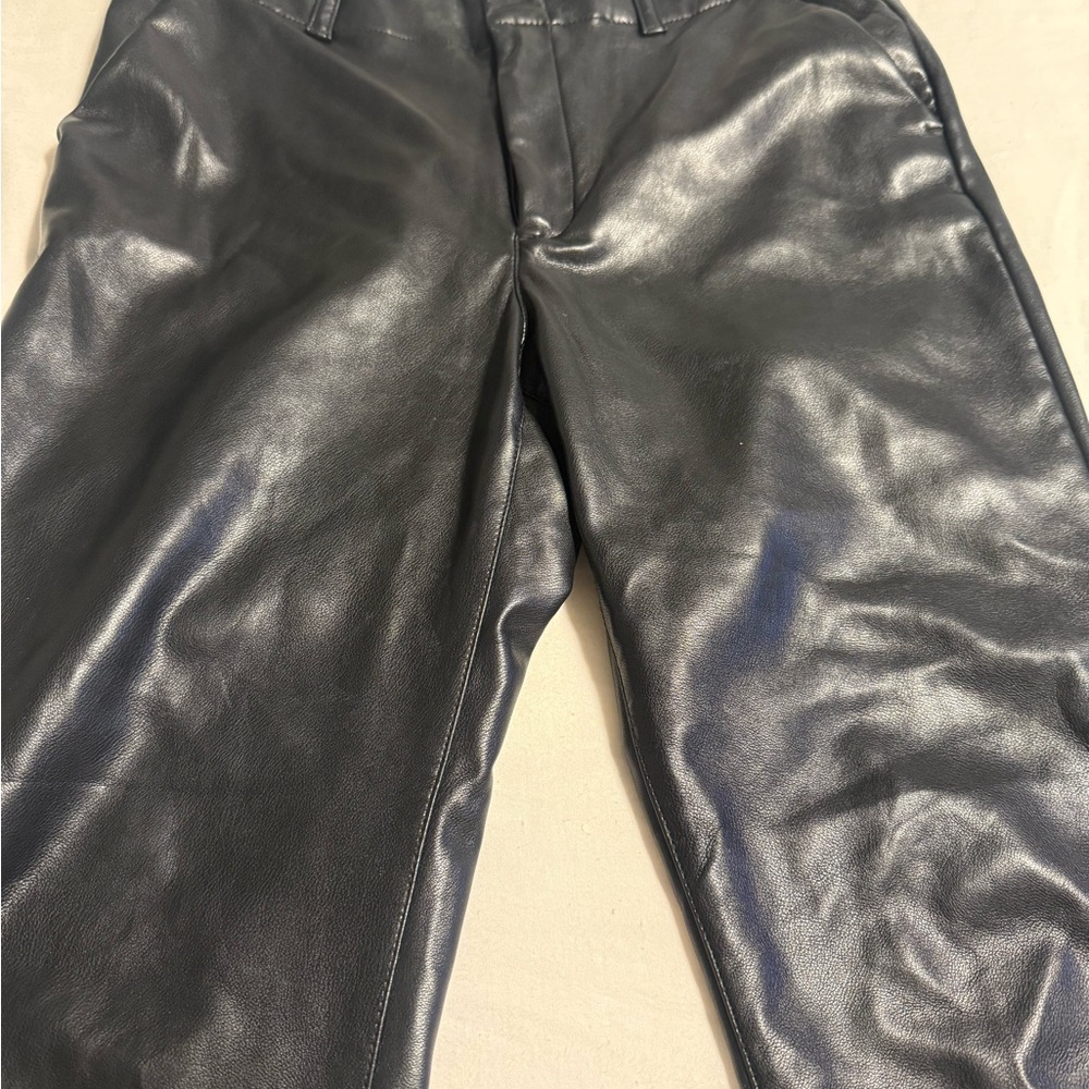 Gap Black Leather Pants size 6 - Picture 2 of 3
